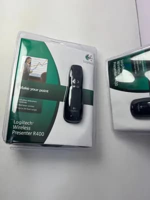 Logitech R400 Wireless Presenter