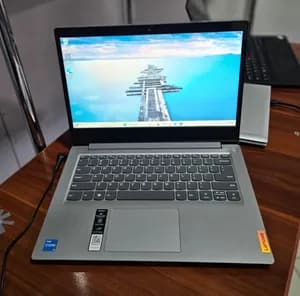 Lenovo Ideapad Core i3 Laptop