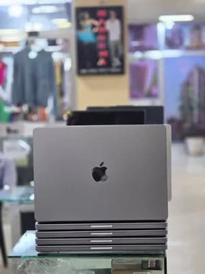 Apple MacBook Pro 14-inch M1 Pro