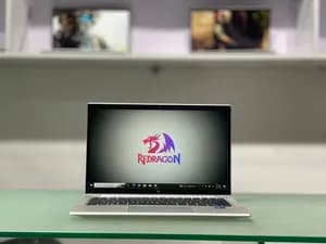 HP EliteBook 830 G8 i7 16GB 512GB
