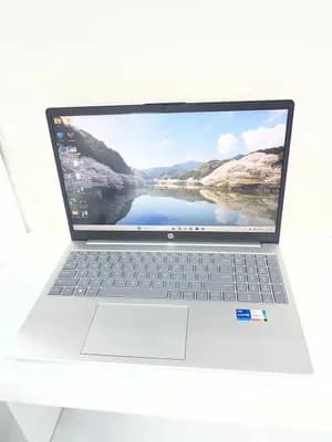HP Notebook 15 Core i5-1340P