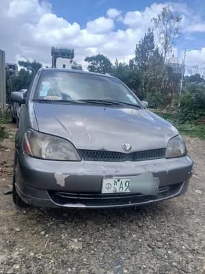 Toyota Platz 2001 Automatic