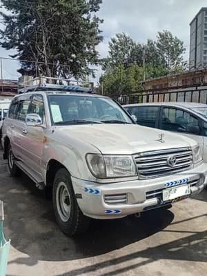 Toyota Land Cruiser 105 GXR 2006