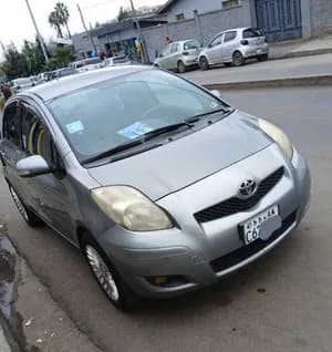 Toyota Yaris Compact 2010