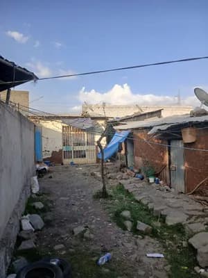 Old House for Sale in Ayat