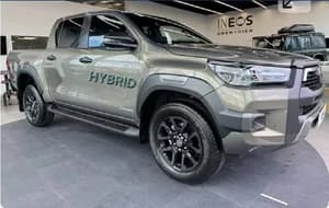 2025 Toyota Hilux Invincible Hybrid
