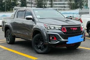 Toyota Hilux Revo TRD 2019