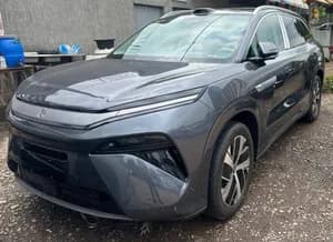 2025 BYD Tang L DM-i 7-Seater