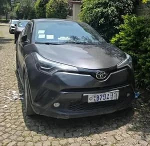 Toyota C-HR 2022 1.2T AWD