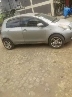 Toyota Yaris Vitz 2006