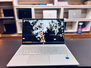 HP Pavilion i7 11th Gen 16GB 512GB