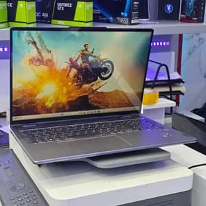 Lenovo Yoga Ryzen 7 Touch Laptop