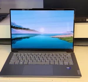 Lenovo Yoga 9i Ultra 7 Laptop