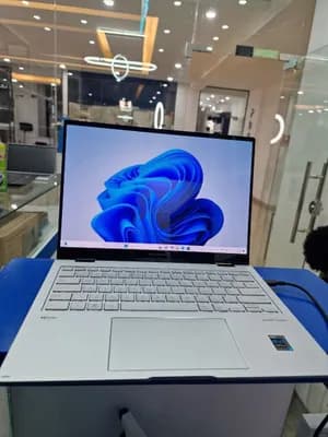 Asus Zenbook Flip UP3404VA (x360 touch screen)