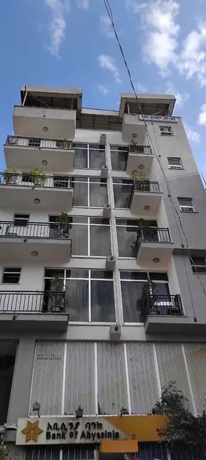 የሚሸጥ G+6 ህንፃ ቦሌ ሚካኤል
