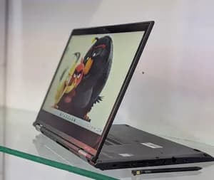 Lenovo ThinkPad X390 Yoga Laptop