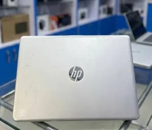 Hp 14 inch 8GB 500GB used