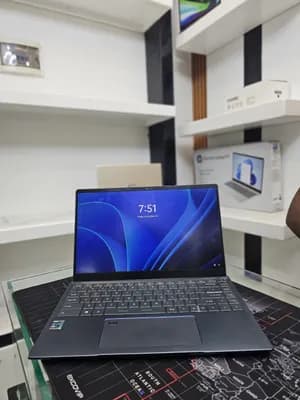 MSI Core i7 11th Business Laptop