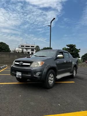 Toyota Hilux Double Cab 2010