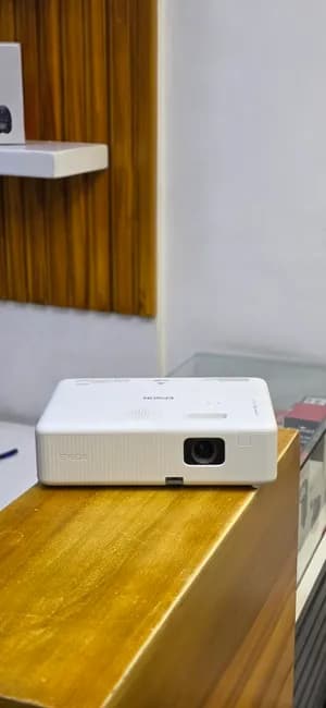 Epson CO-W01 Projector