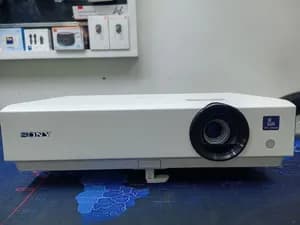 Sony VPL-DX100 Projector 2800 Lumens