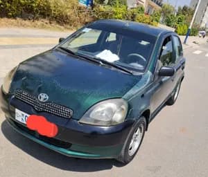 Toyota Vitz Yaris 2001