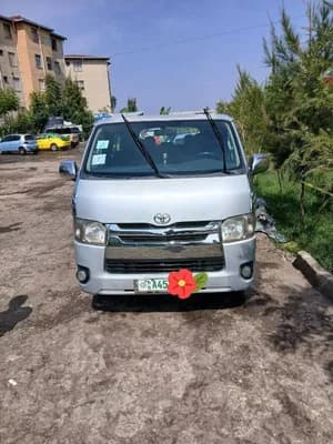 Toyota abadula 2007