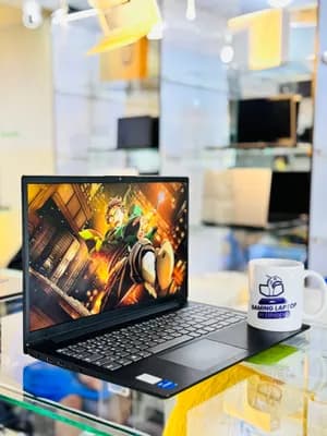 Lenovo IdeaPad V15 i5 16GB 512GB