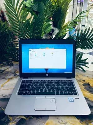 HP EliteBook G3 i7 8GB 256GB