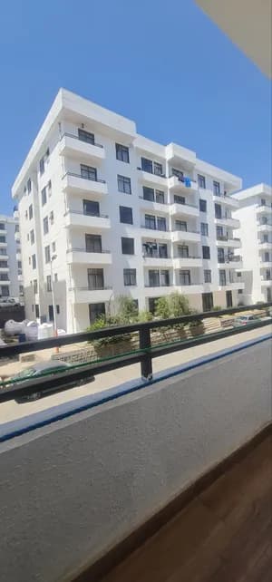 አፓርትመንት 116 ካሬ 3 መኝታ