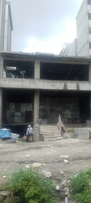 400 Sqm B+G+7 Building for Sale