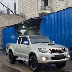 Toyota Hilux Double Cab Pickup