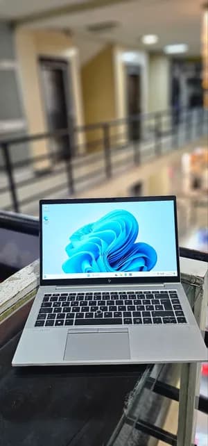 HP EliteBook 840 G8 i5 16GB 512GB