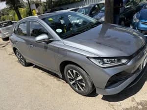 BYD E2 2025 Electric 401KM