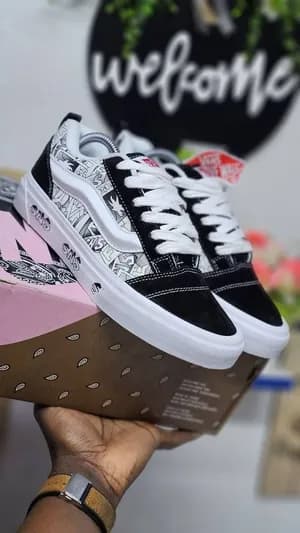 Vans Knu Skool