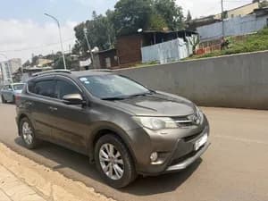 Toyota Rav4 2014 Full Option