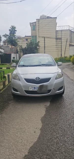 Toyota Yaris Belta 2009 1000 CC