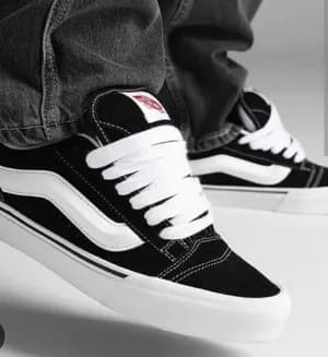 Vans Knu