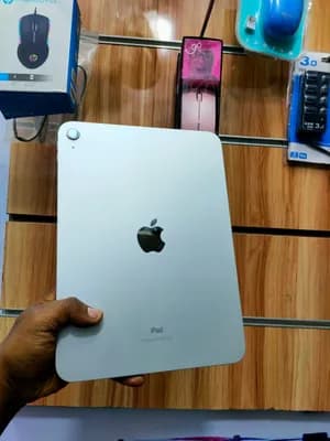 Apple iPad 10th Gen 64GB