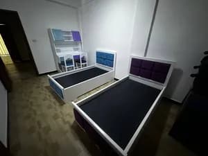 Studying table+Two kids bed