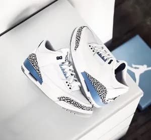 Air Jordan 3 Retro University Blue