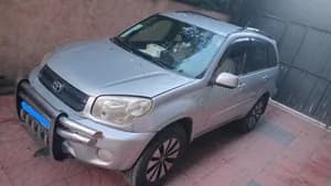 Toyota RAV4 2004 Manual