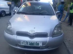Toyota Vitz Yaris 2001 1000cc