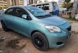 Toyota Yaris belta 2010 1.0cc