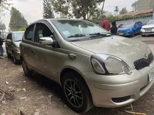 Toyota Vitz 2002