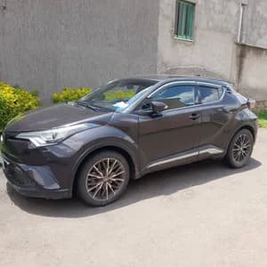 Toyota CHR 2019 Automatic