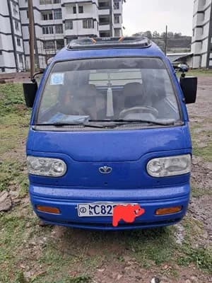 Damas II 2005 Van