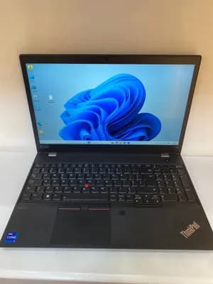 Lenovo ThinkPad T15 i7 16GB 512GB