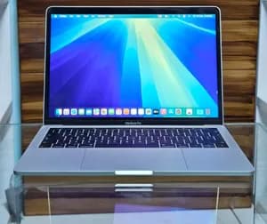 Apple MacBook Pro 13.3 inch 2019