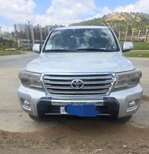 Toyota Landcruiser 2014 V8 Diesel
